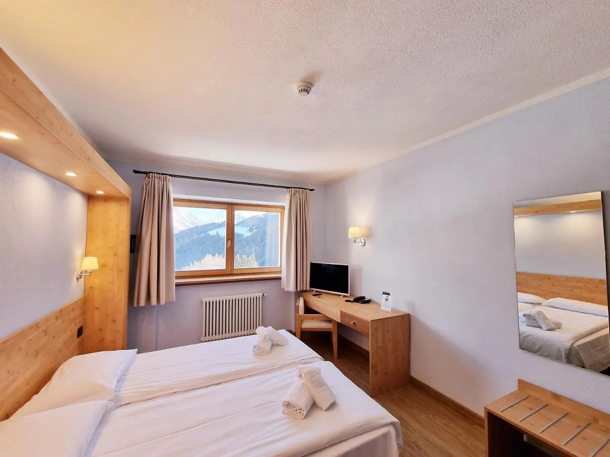 Hotel San Carlo, Tra Bormio E Livigno Isolaccia