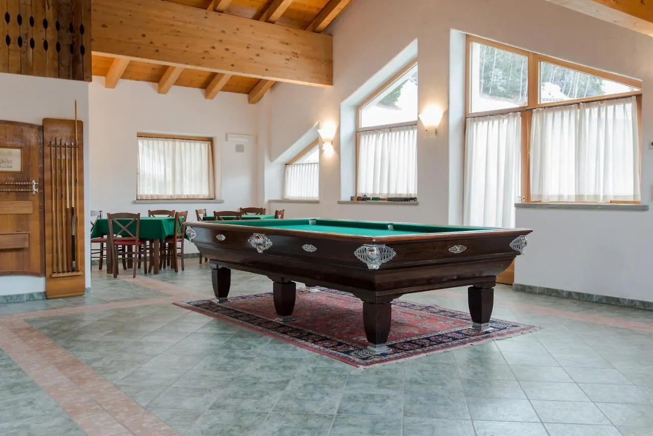 Hotel San Carlo, Tra Bormio E Livigno Isolaccia