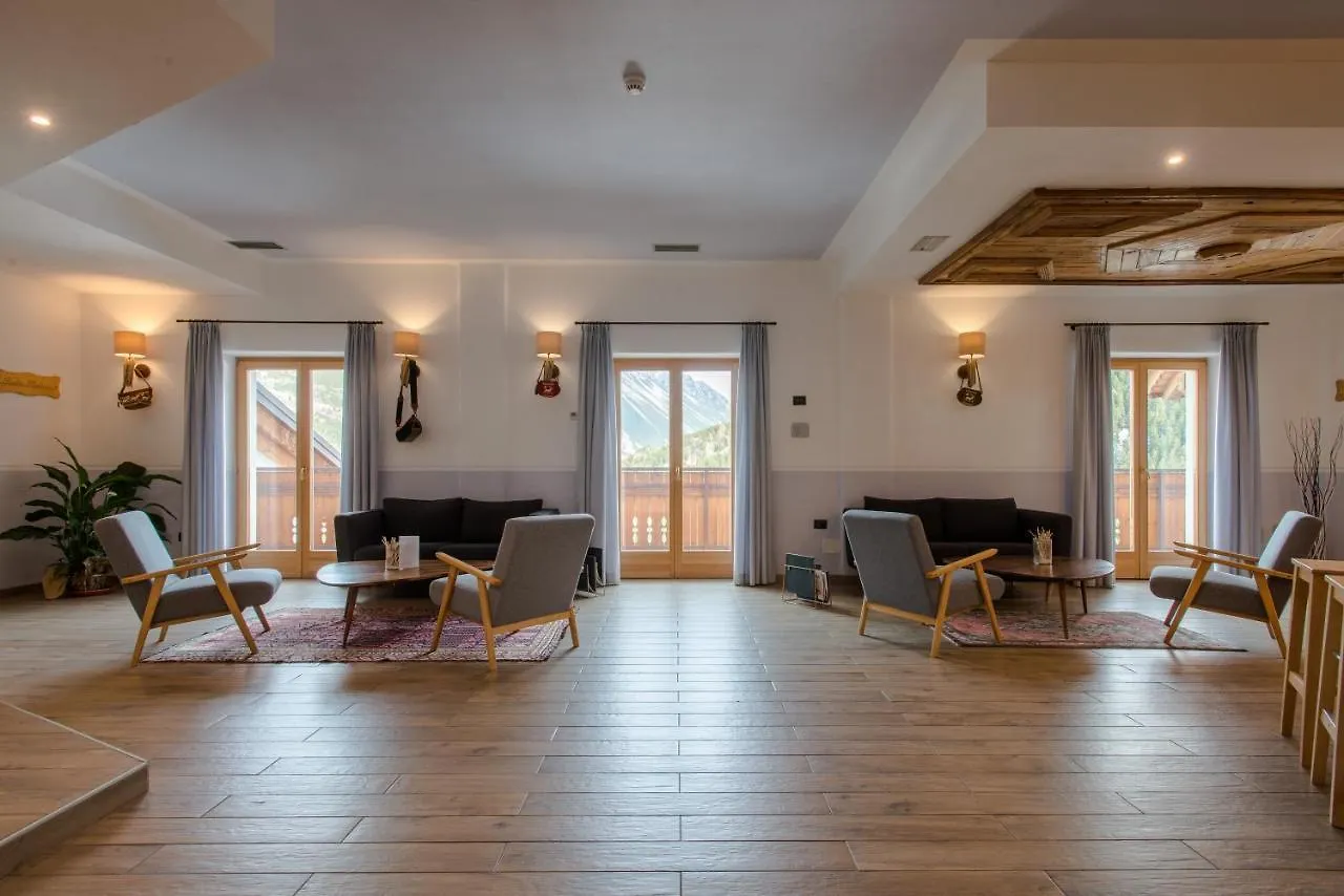 Hotel San Carlo, Tra Bormio E Livigno Isolaccia