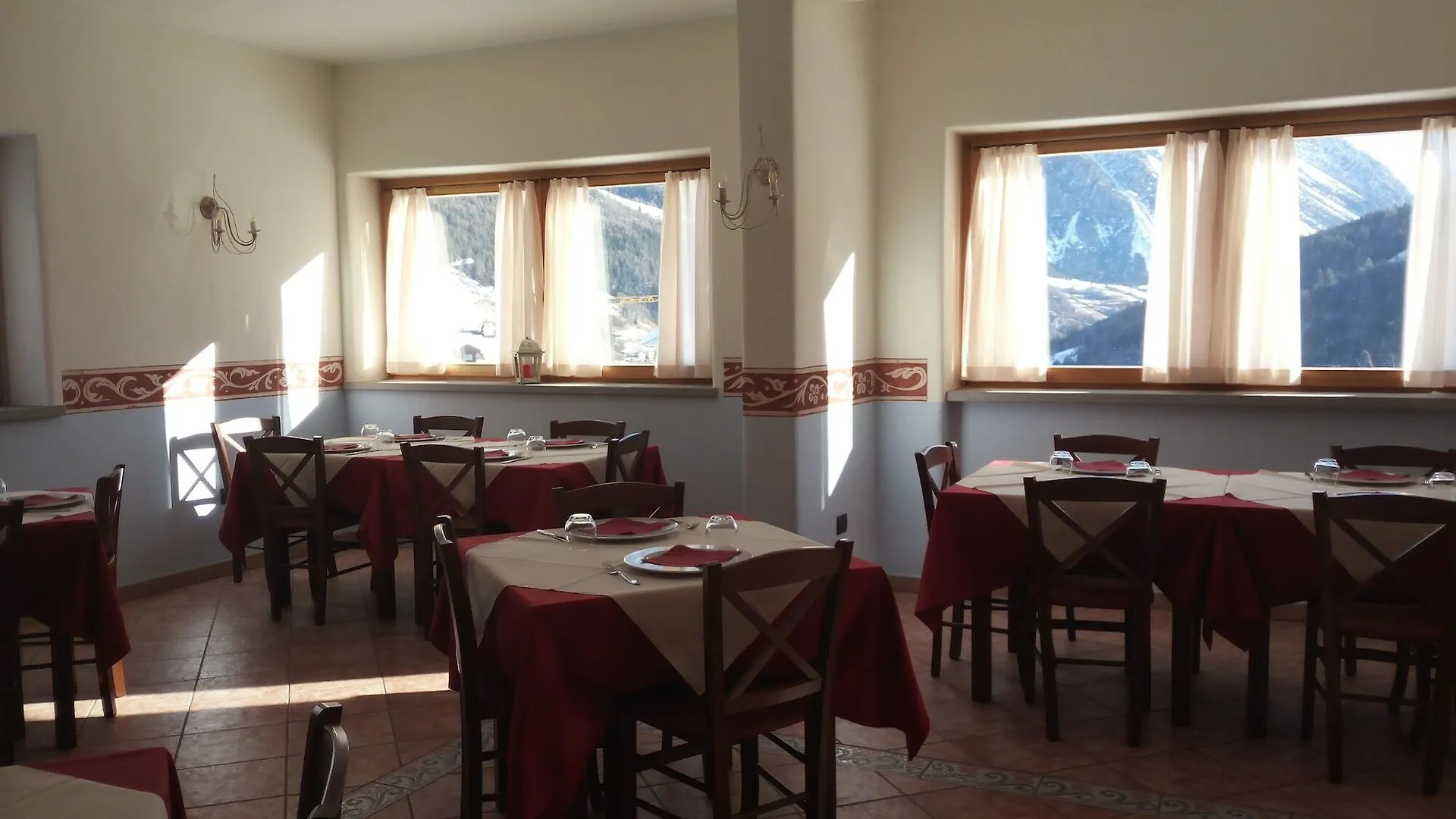 Hotel San Carlo, Tra Bormio E Livigno Isolaccia